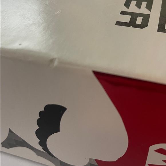 Nintendo Monopoly Gamer Collector's Edition Extra Gamer Tokens - Picture 14 of 15